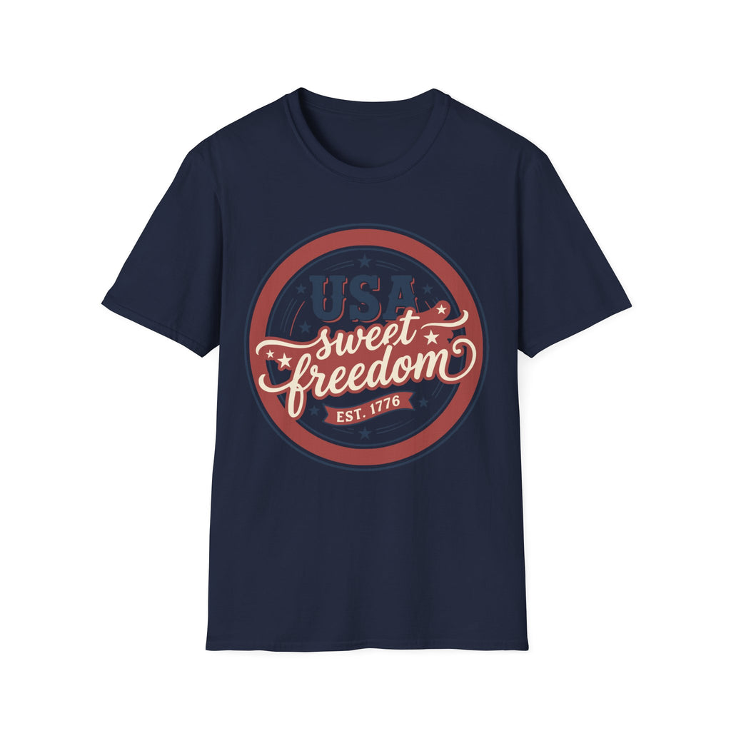 Vintage USA Sweet Freedom Est 1776 T-Shirt | Retro Patriotic Badge Tee