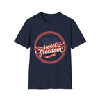 Vintage USA Sweet Freedom Est 1776 T-Shirt | Retro Patriotic Badge Tee