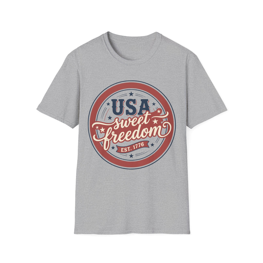 Vintage USA Sweet Freedom Est 1776 T-Shirt | Retro Patriotic Badge Tee