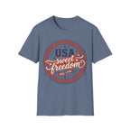 Vintage USA Sweet Freedom Est 1776 T-Shirt | Retro Patriotic Badge Tee
